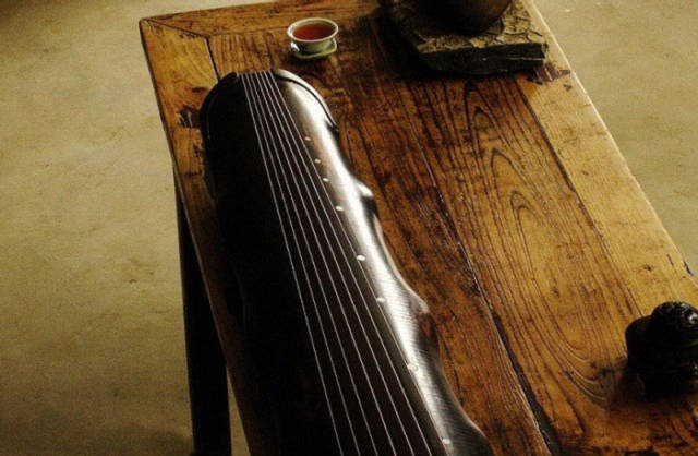 锡林郭勒盟古琴蕴含的传统文化，一把古琴制备出来要两年的时间